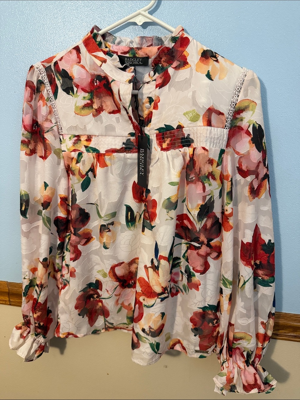 Badgley Mischka Ivory Floral Long-Sleeve Blouse with Bold Florals NWT Small